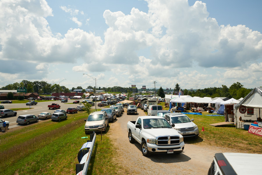 Cars parked at the World's Longest Yard Sale