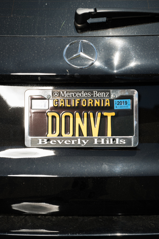 A California license plate that reads 'DONVT'