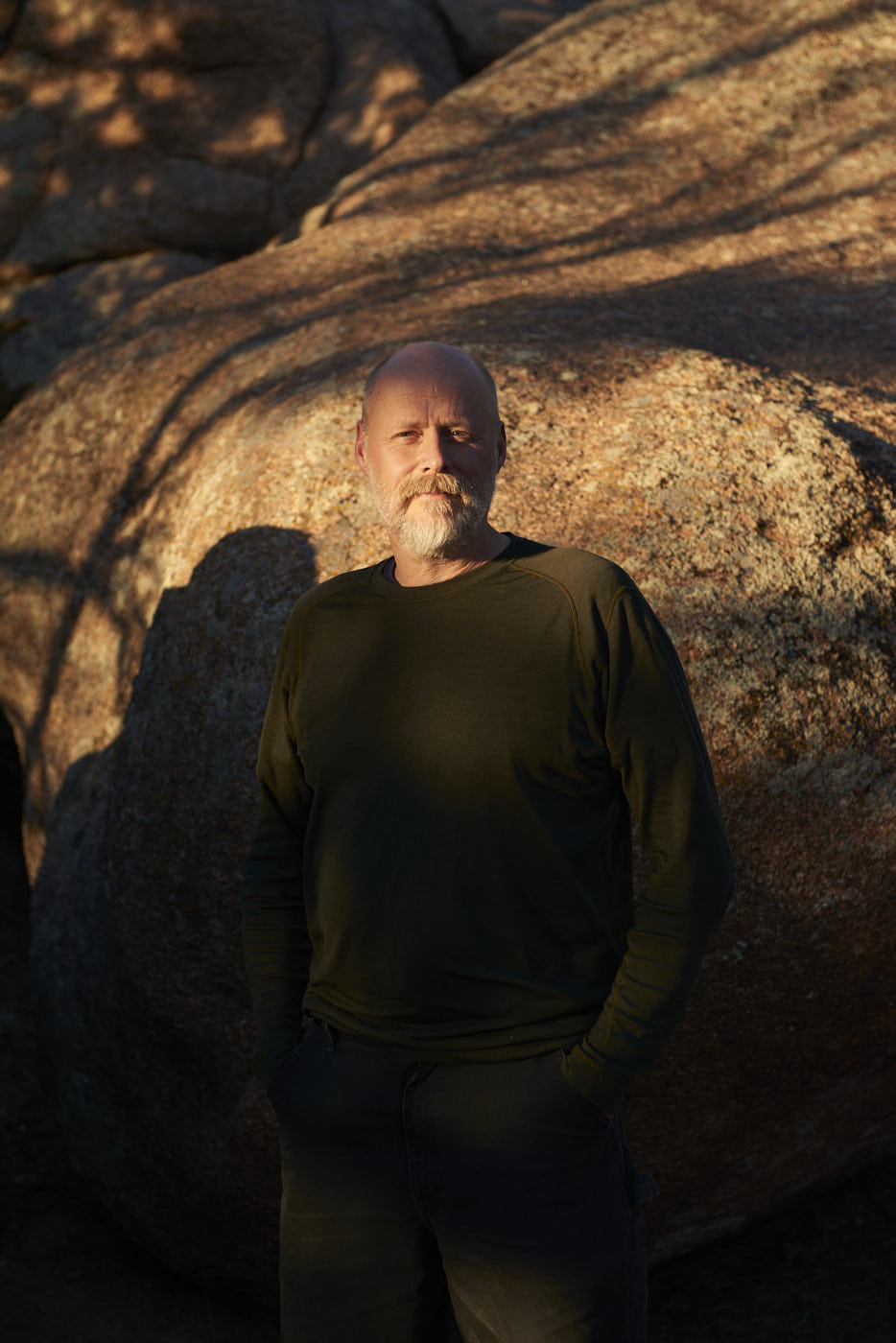 011-man-in-sunlight-portrait