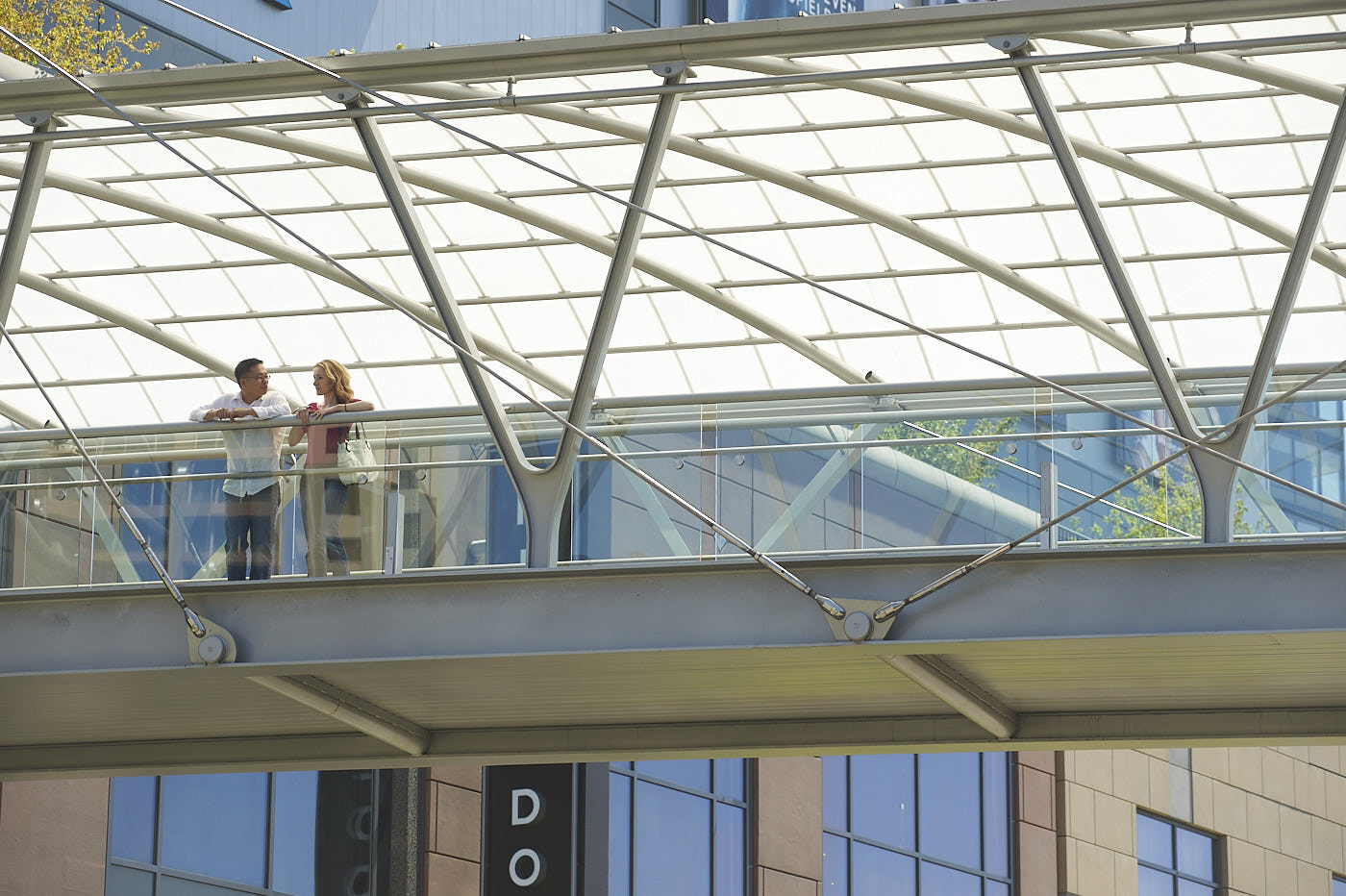 039-people-on-skyway-portrait